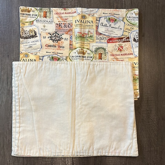 KEY DEE DESIGNS Italian-French wine labels set of 4 placemats - Picture 3 of 4